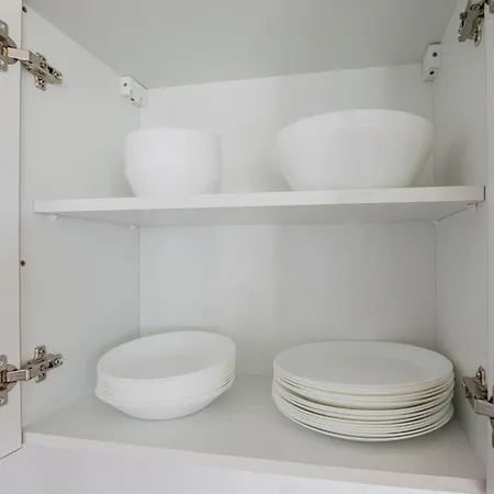 Tolstov - Center With 5 - 10 Min Messe Dus Appartamento