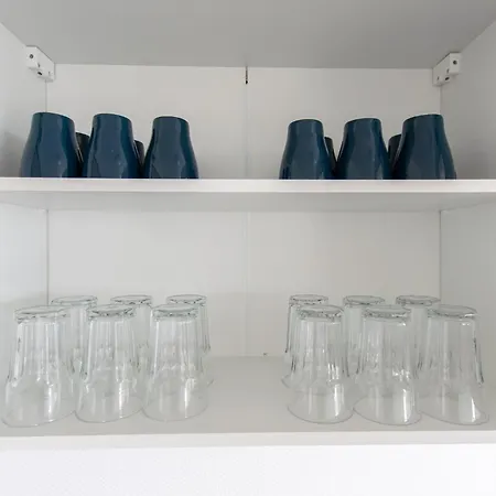 Tolstov - Center With 5 - 10 Min Messe Dus Appartamento