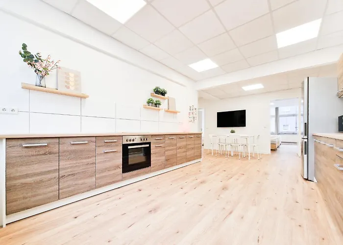 Tolstov - Center With 5 - 10 Min Messe Dus * Düsseldorf