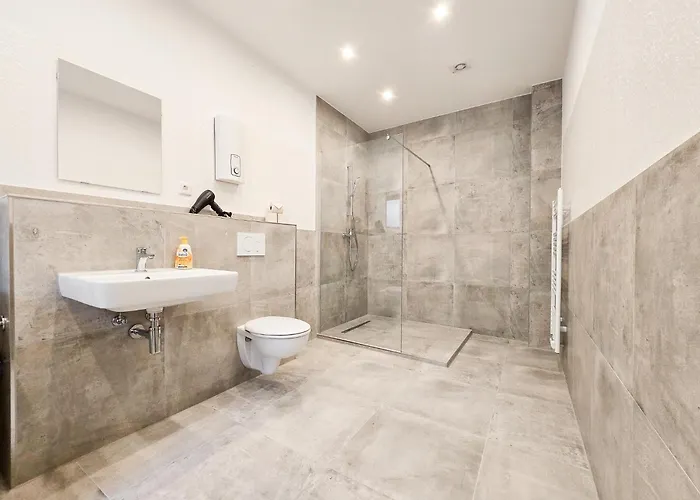 Appartement Tolstov - Center With 5 - 10 Min Messe Dus *