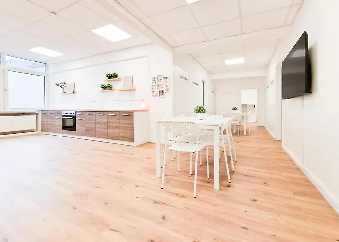 Tolstov - Center With 5 - 10 Min Messe Dus Apartman Düsseldorf