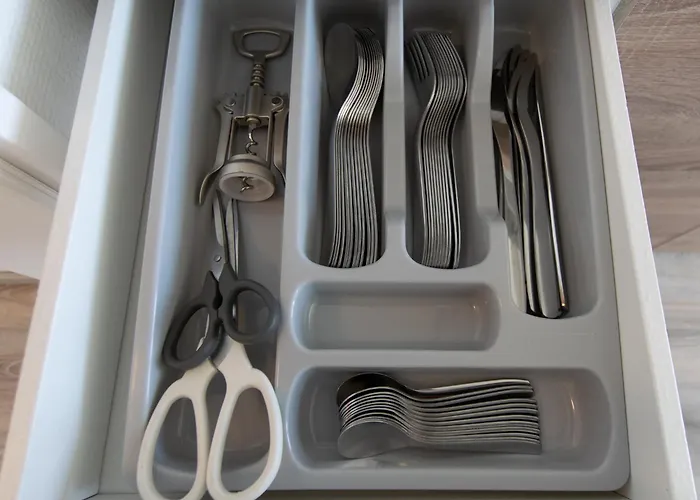 Apartman Tolstov - Center With 5 - 10 Min Messe Dus